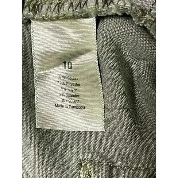 a.n.a. Women's Olive Green Distressed Jeggings Size-10 - Picture 5 of 8